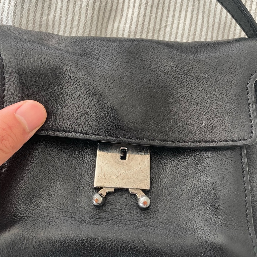 Marni Trunk Bag Black Leather crossbody - Picture 3 of 10